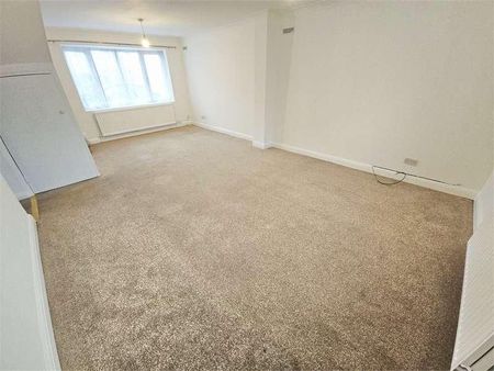 Gordon Road, Southend On Sea, Southend On Sea, SS1 - Photo 3