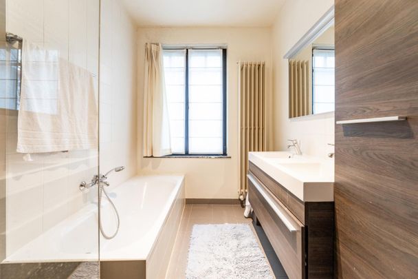 Errera - Ravissante Maison 1929 rénovée 476 m² - Jardin Sud - Foto 1