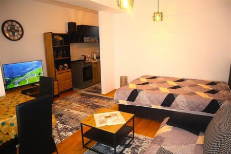 Garsoniera de inchiriat in zona 13 Septembrie - Fotografie 2