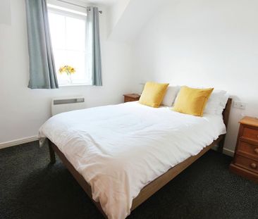 2 bedroom flat to rent - Photo 4