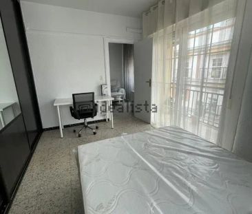 Alquiler de piso en Calle Hinojos, 22 - Photo 4