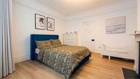 Burrage Road, London, SE18 - Photo 3