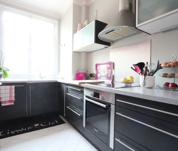 Location Appartement 2 pièces 55m² - Photo 2