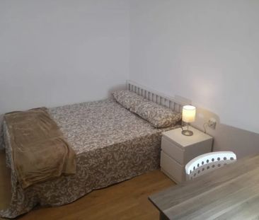 Calle Albocácer, Valencia, Valencian Community 46020 - Photo 2