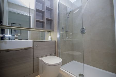 3 bedroom apartment to rent - Photo 4