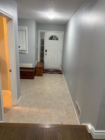 For Lease - 564 Woolgrass Avenue, Waterloo, Ontario - Photo 4