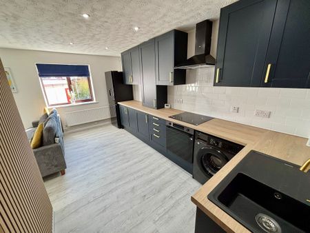 22 Tanni Grey House - New to the Market & brand new for Sept 25Loughborough - Photo 4