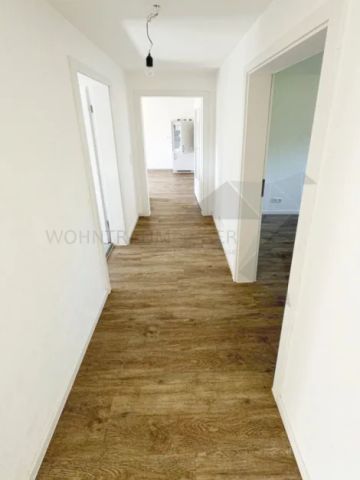 !! Wohnen am Küchwald !! Moderne 2-Zimmer-Wohnung mit Einbauküche und tollem Tageslichtbad - Photo 4