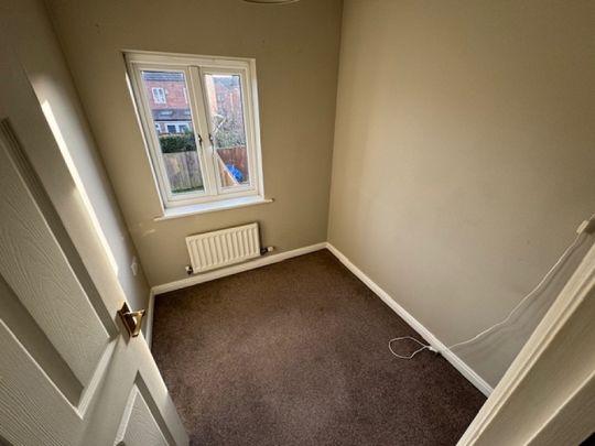 3 Bedroom Town House - Photo 1