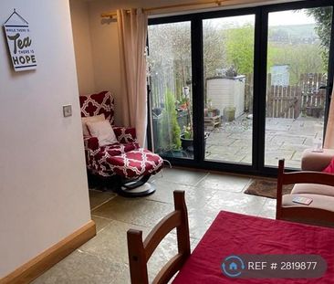 3 bedroom terraced house to rent - Photo 1
