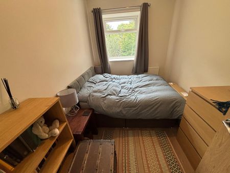 1 Bed Flat, North Hill Road, LS6 - Photo 4