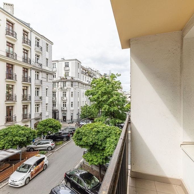 Mokotowska 2pokoje z balkonami! oddzielna kuchnia 49.52 m² - Photo 1