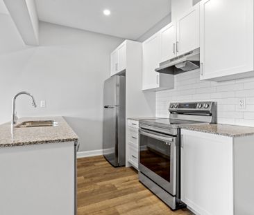 For Lease - 979 North Russell Road Unit# 302, Russell, Ontario - Photo 3