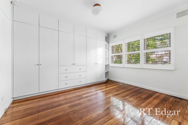 A Regent Lifestyle of Immediate Quality! - Photo 1