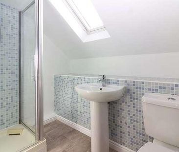 Wolverton - Double Bedroom Penthouse Close To Station, MK12 - Photo 6