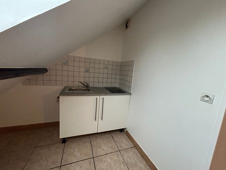 Location Appartement 3 pièces 28m² - Photo 2