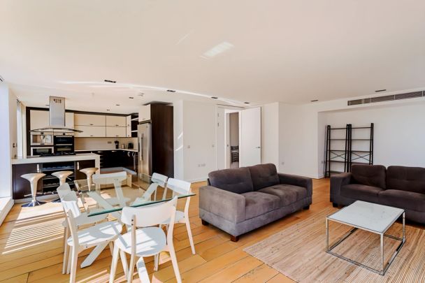 3 Bed Apartment - Photo 1