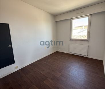 Location Appartement 3 pièces 66m² MONTAIGU VENDEE 85600 - Photo 3