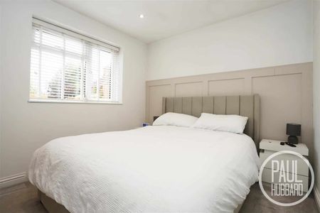 Oulton Street, Oulton, Lowestoft - Photo 5