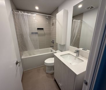 For Lease - 4130 Parkside Village Drive Unit# 3011, Mississauga, On... - Photo 5