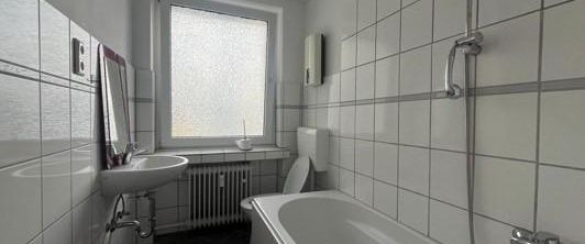 Aufgepasst! 1 Zimmer Wohnung in zentraler Lage! - Photo 1