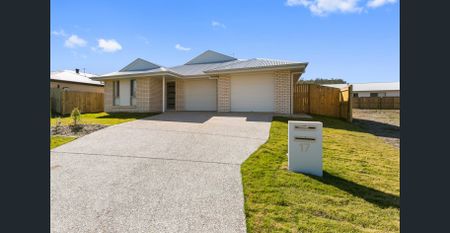 Charming 1 Bedroom Home in Collingwood Park! - Photo 3