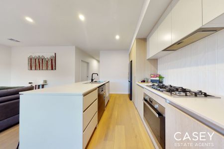 88 Hikari Crescent, Cranbourne South - Photo 3