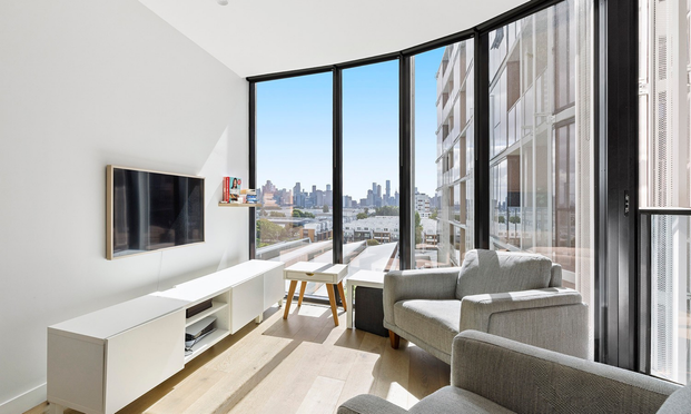 Stylish Living In PM residence - Photo 1