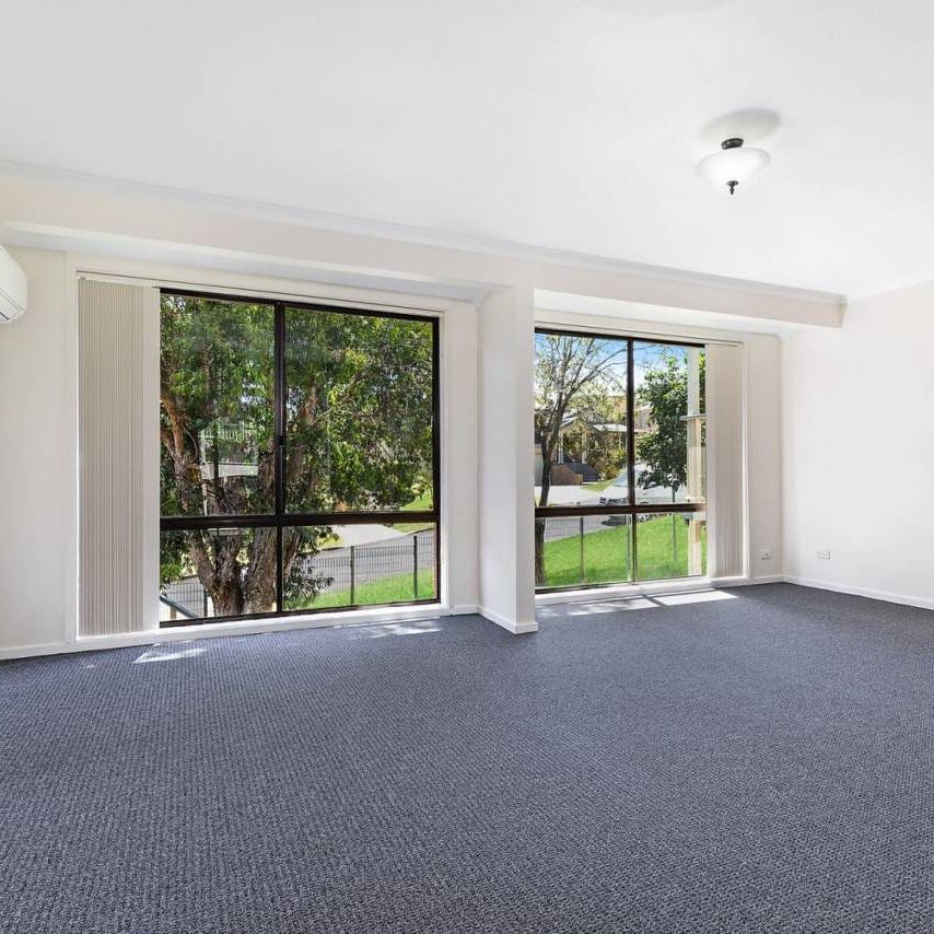 Spacious 3-Bedroom Home with Two Living Areas - Photo 1