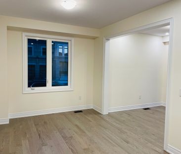 For Lease - 17 Hercules Club Drive, Richmond Hill, Ontario - Photo 1