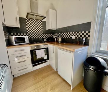 1 bedroom flat to rent - Photo 5