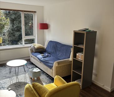 2 Bed Flat, Marbleford Court, N6 - Photo 1