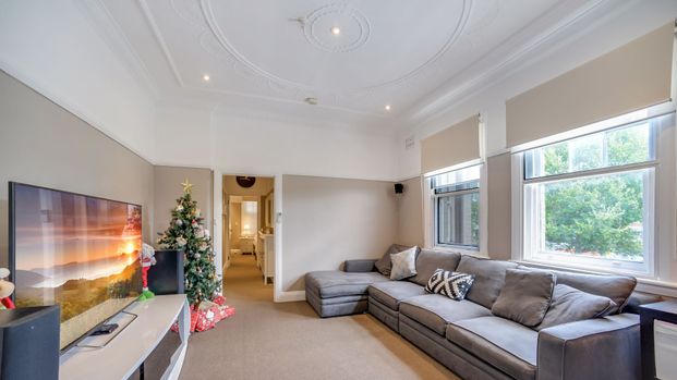 Location Location Location! - Photo 1