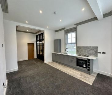 2 bedroom apartment to rent - Photo 5