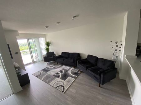 For Lease - 10 Wilby Crescent Unit# 308, Toronto, Ontario - Photo 2