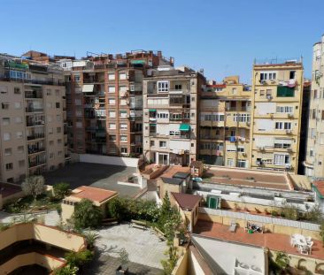 Spacious 4-bedroom apartment for rent in L'Esquerra de l'Eixample - Foto 3