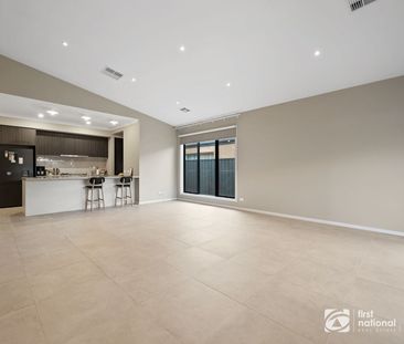 Modern Family Living in a Prime Strathtulloh Location - Photo 4