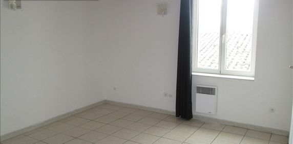 NIMES - MONTCALM, - Photo 2