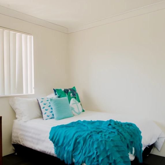 2 Bedroom Apartment - Photo 1