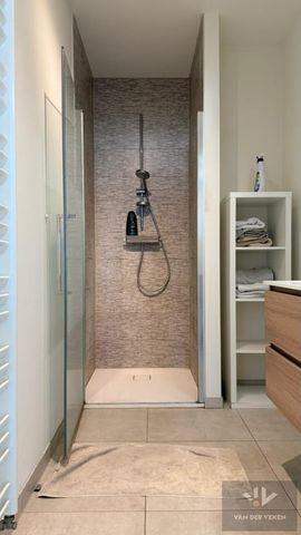 Appartement te huur - Foto 2