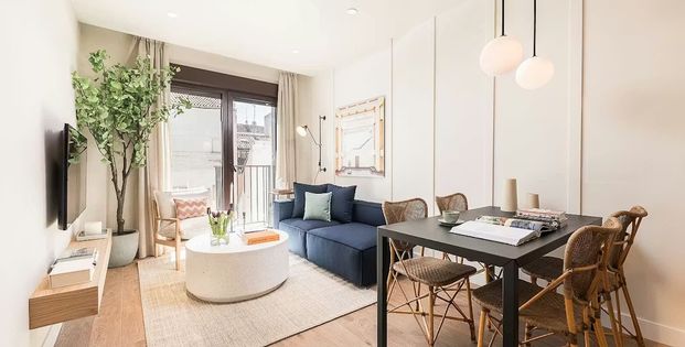 Calle de la Farmacia, Madrid, Community of Madrid 28004 - Photo 1