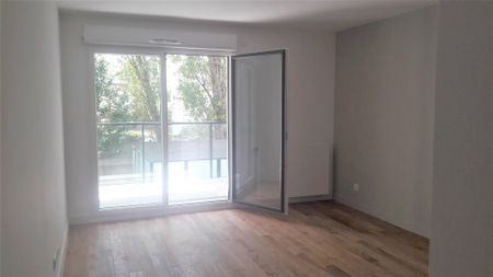 location Appartement T2 DE 39.83m² À MAISONS-ALFORT - Photo 2