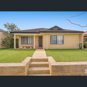 75A Barrington Street, Spearwood, WA 6163 - Photo 2