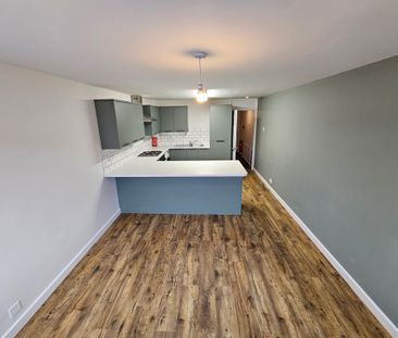 5 Bed Student Accommodation - Photo 5