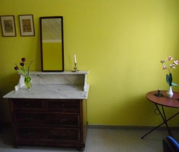 Sehr schönes, ruhiges Zimmer für berufstätige*n Pendler ab 1.1.26 - Photo 2