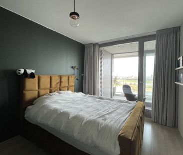 Fantastisch 3-kamer appartement met eigen parkeerplaats aan de Handelskade - Photo 2