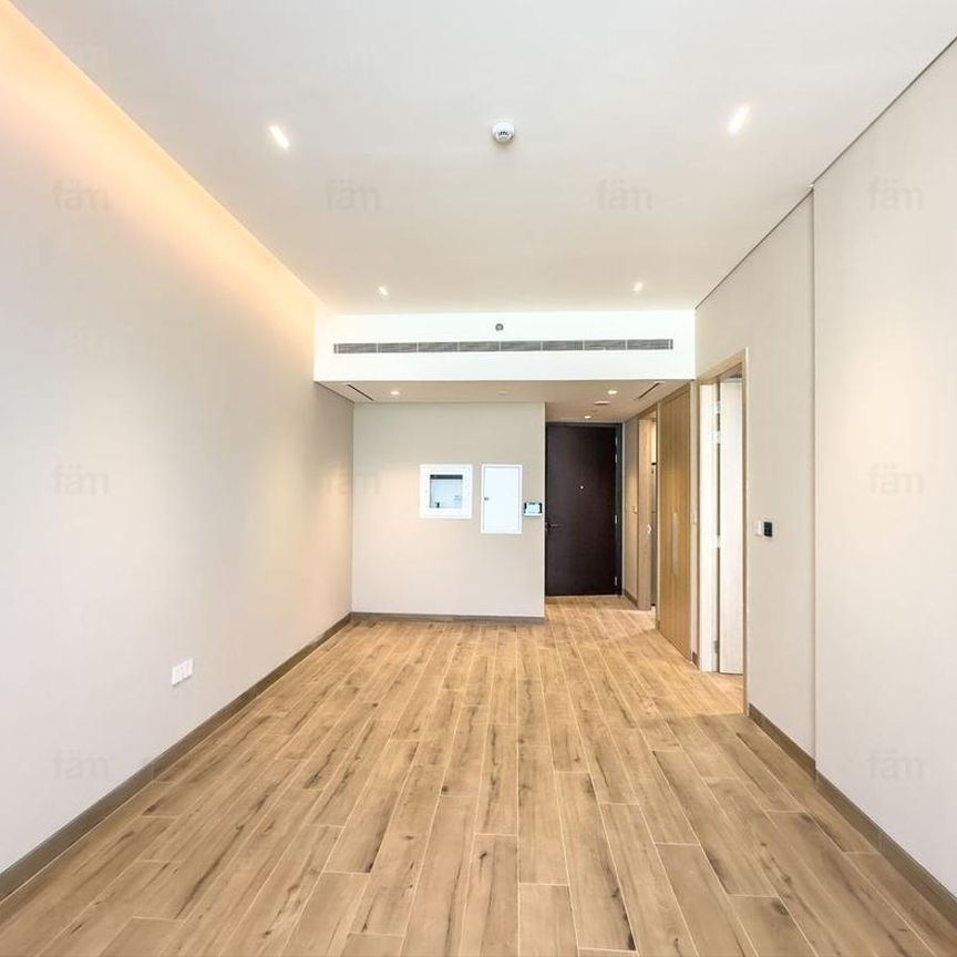 Smart Home | Spacious Apartment | Large Balcony - Photo 1