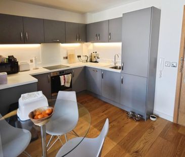 2 bedroom apartment to rent - Photo 2