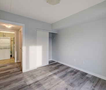 For Lease - 67 Kingsbury Square Unit# 208, Guelph, Ontario - Photo 3