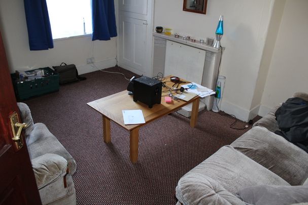 4 Bed Student Accommodation - Photo 1